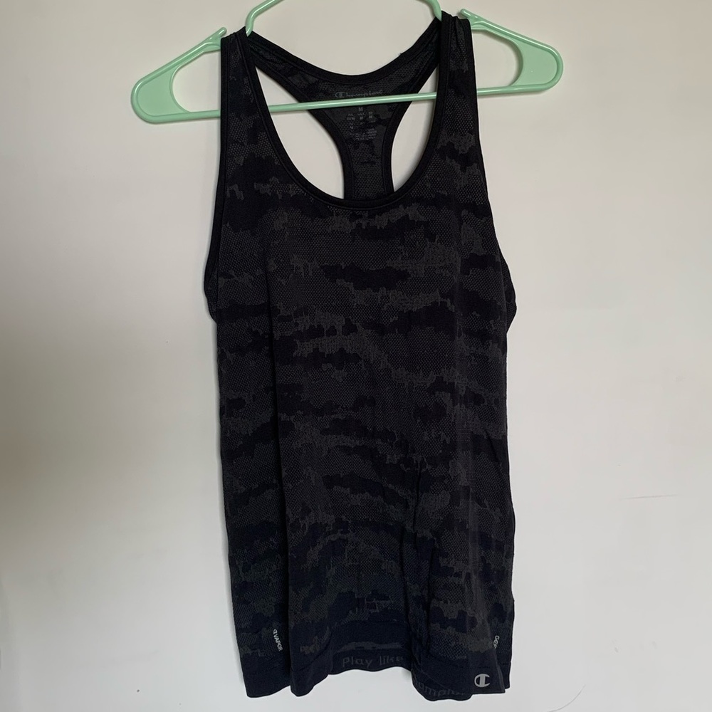CHAMPION racerback tank top